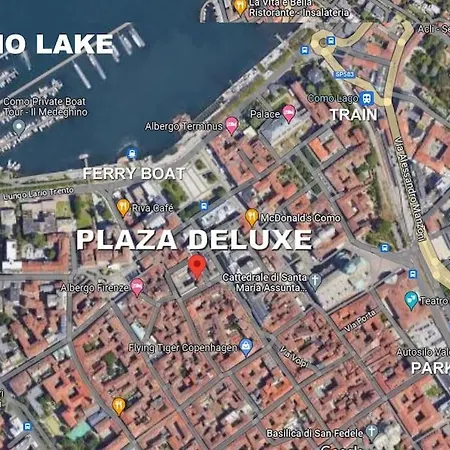 Daire Plaza Deluxe Modern Center House - View - Privacy Como